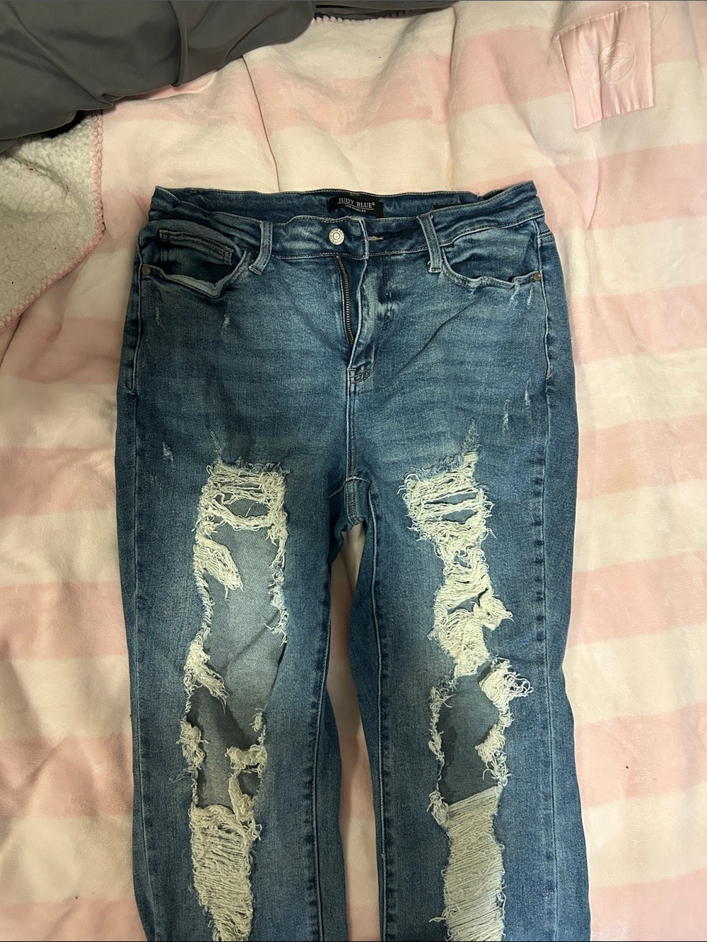 Judy Blue High-Rise Ripped Women's Jeans - Distressed Fashion Straight fit